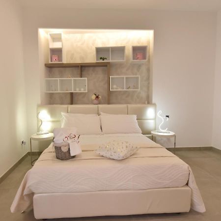 Love Inn Помпеи Экстерьер фото