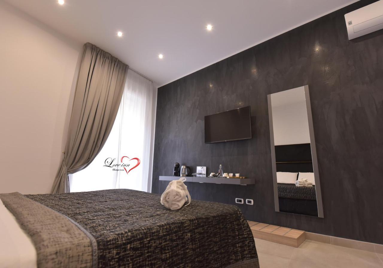 Love Inn Помпеи Экстерьер фото