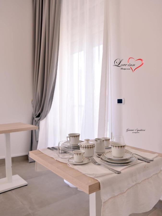 Love Inn Помпеи Экстерьер фото