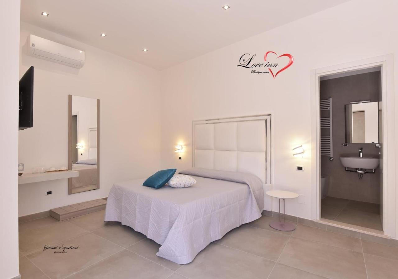 Love Inn Помпеи Экстерьер фото